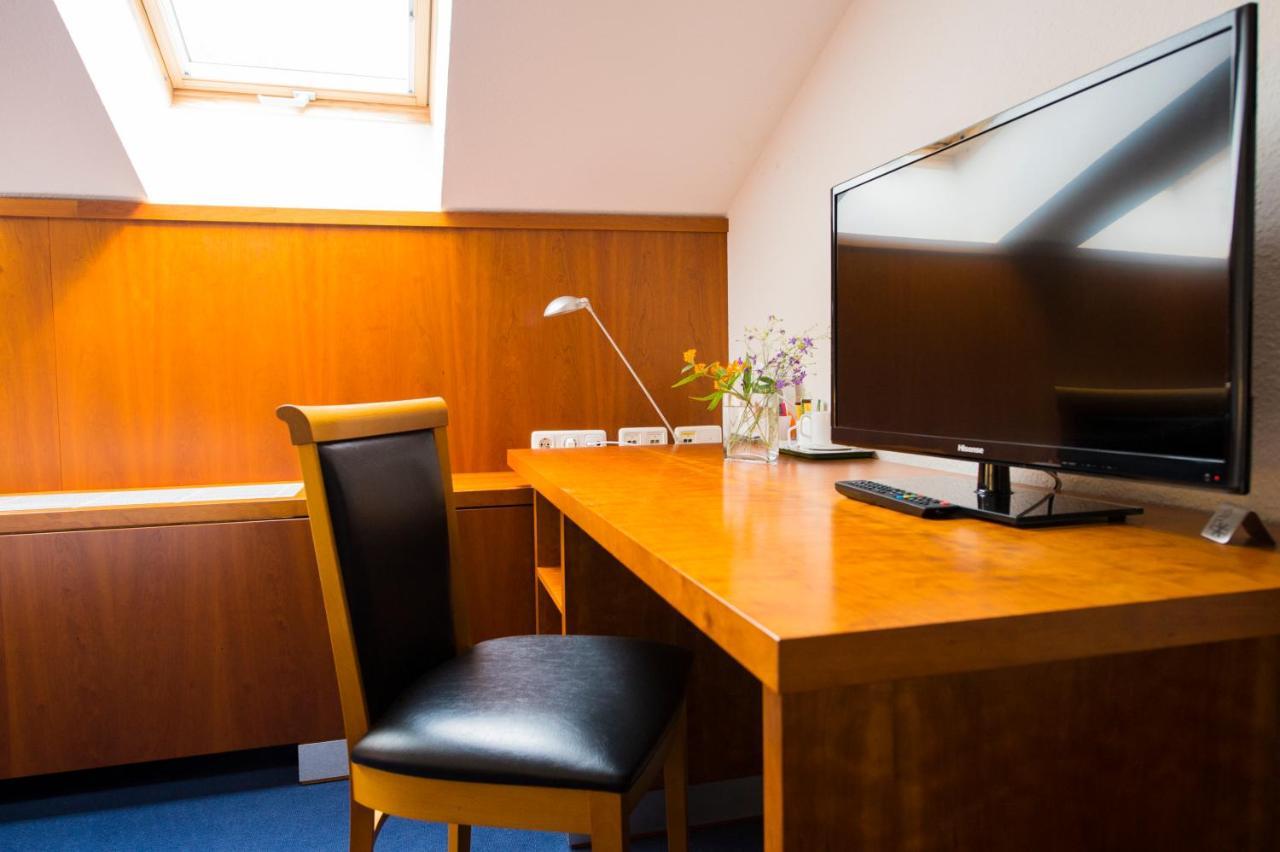 Pension Freiraum Guesthouse Берлин Экстерьер фото
