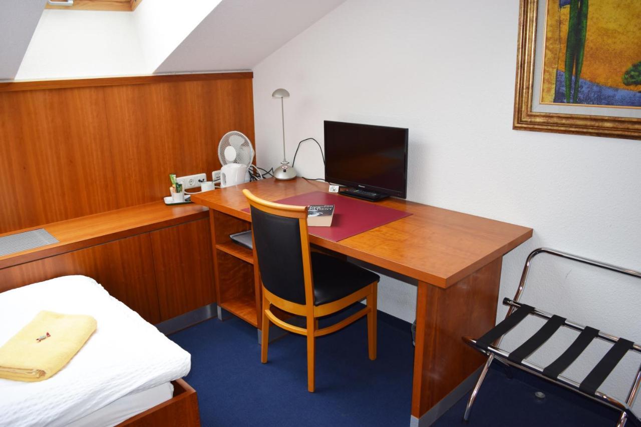 Pension Freiraum Guesthouse Берлин Экстерьер фото